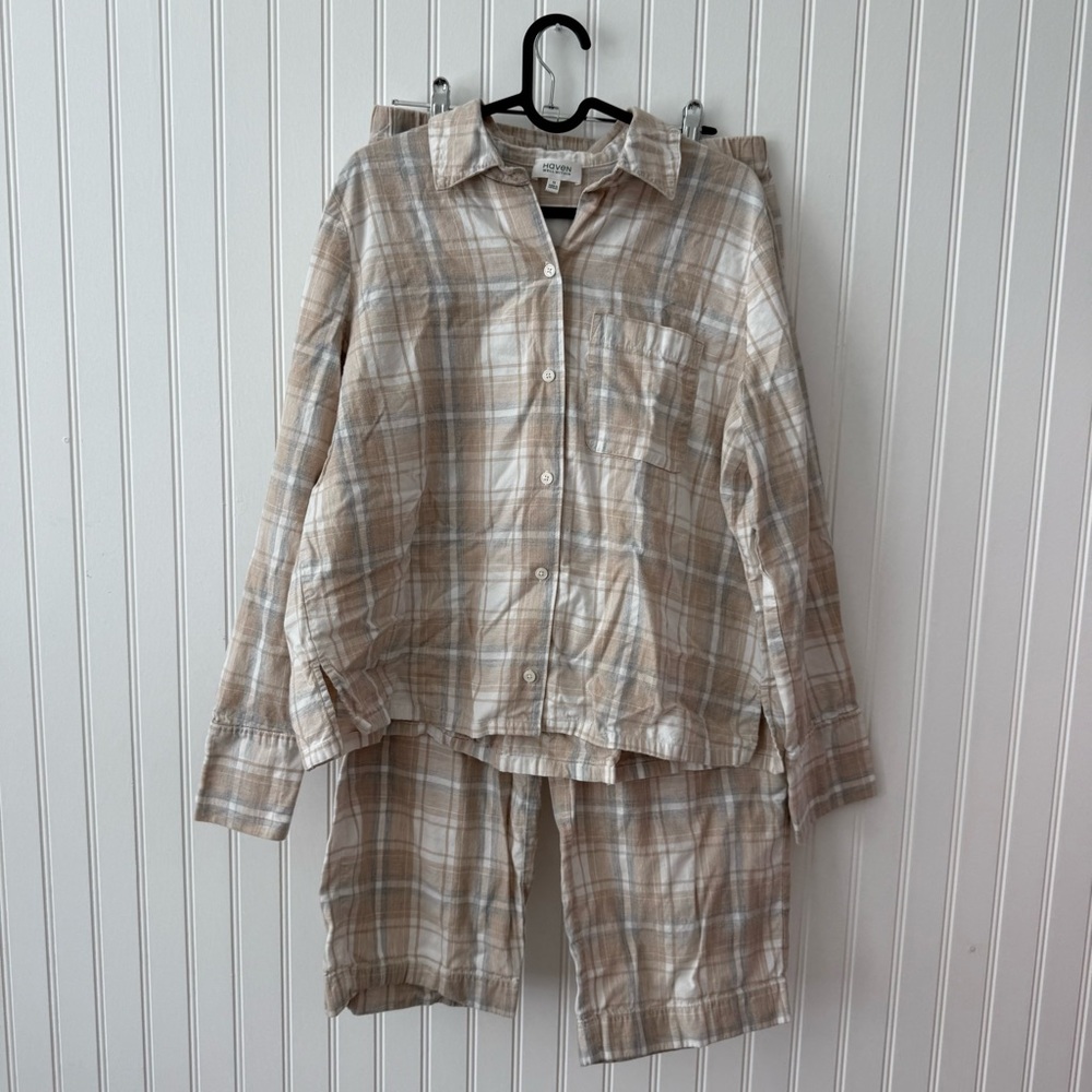 Women's Beige Plaid Cotton Pajama Set - Lightweight Sleepwear